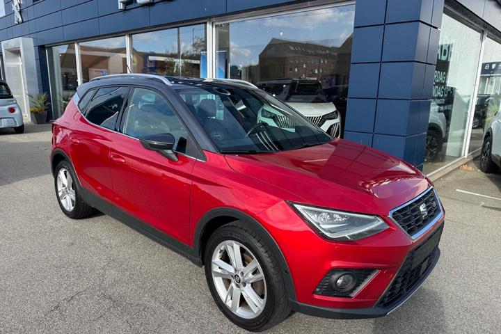 Rød Seat Arona fra 2019