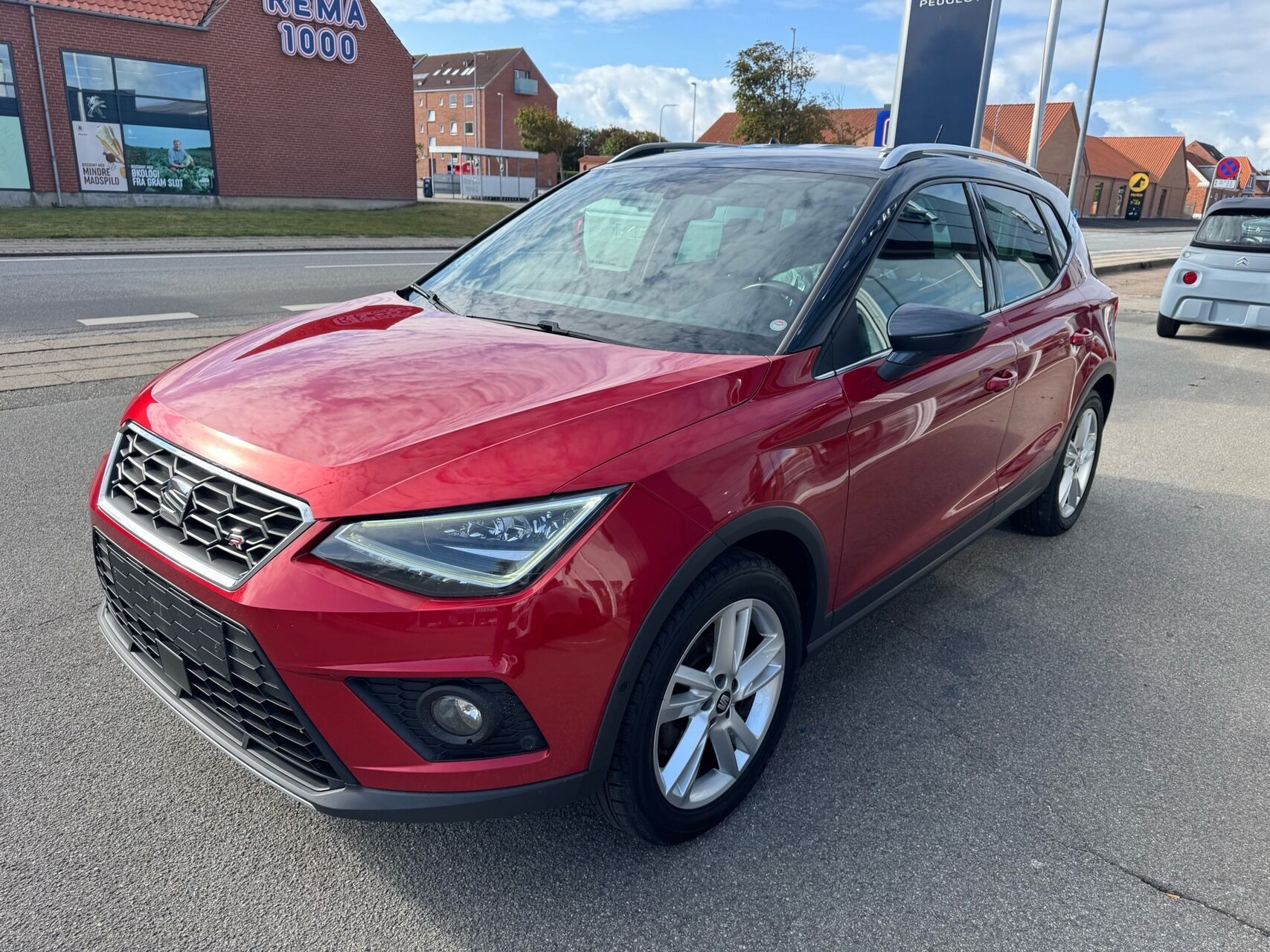 Rød Seat Arona fra 2019