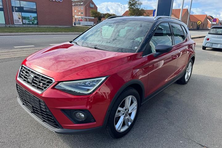 Rød Seat Arona fra 2019