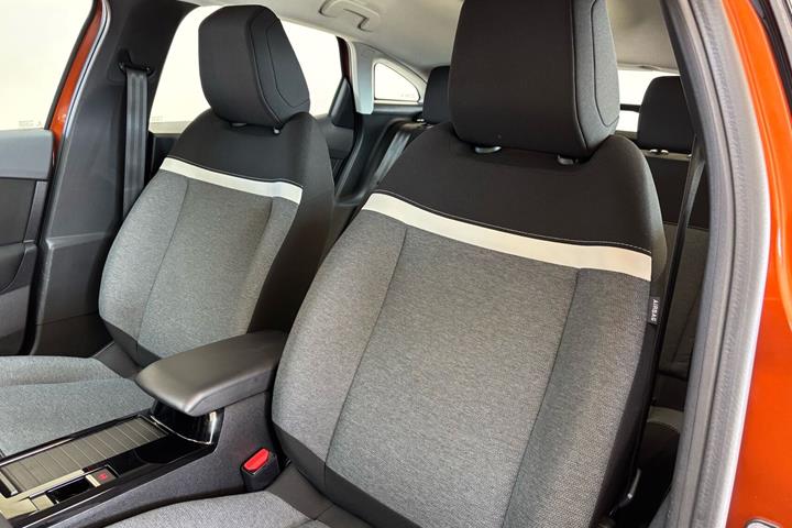 Brun Citroën C4 fra 2023