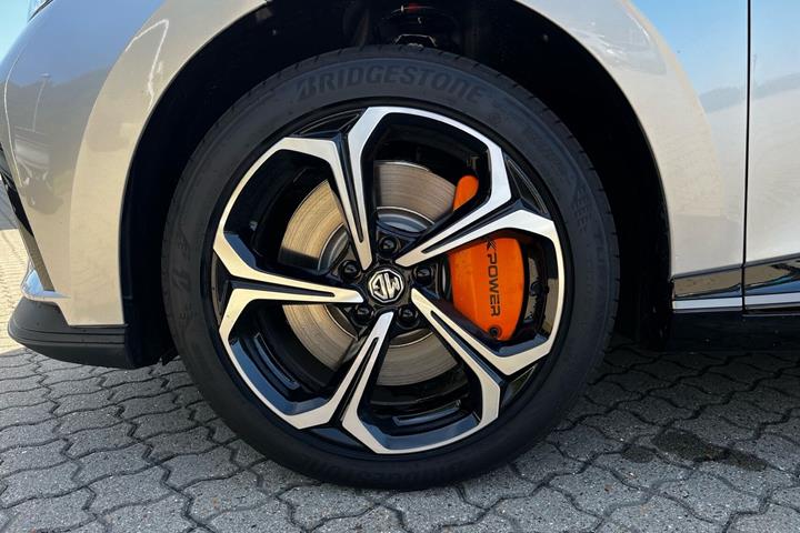 Sølv MG MG4 Electric fra 2026