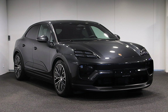 Porsche Macan 4