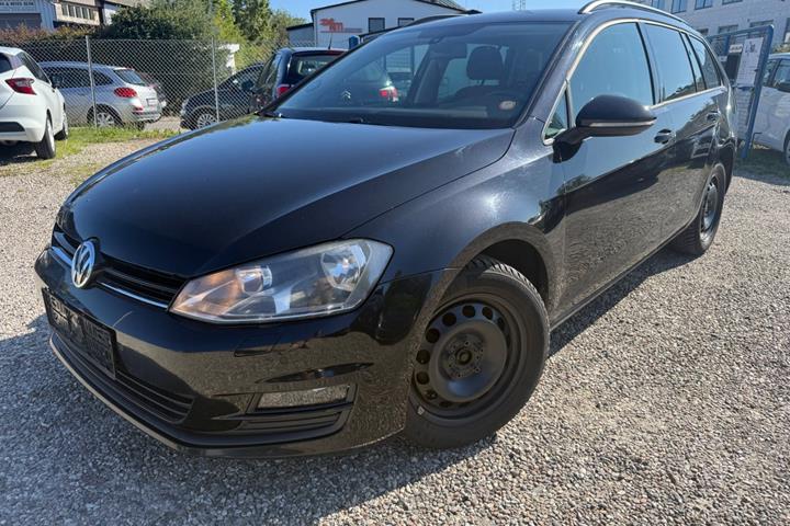 Sort VW Golf VII fra 2014
