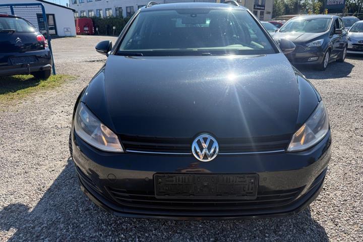 Sort VW Golf VII fra 2014