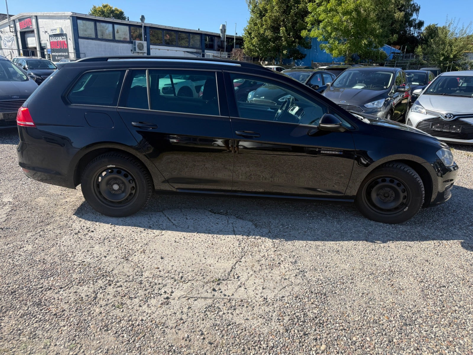 Sort VW Golf VII fra 2014