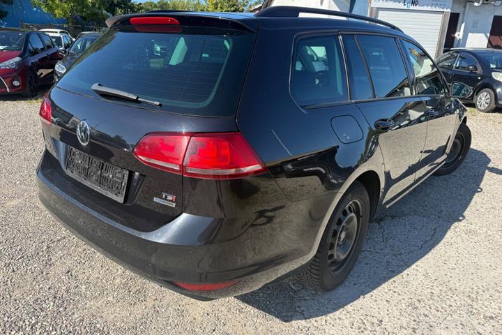 Sort VW Golf VII fra 2014