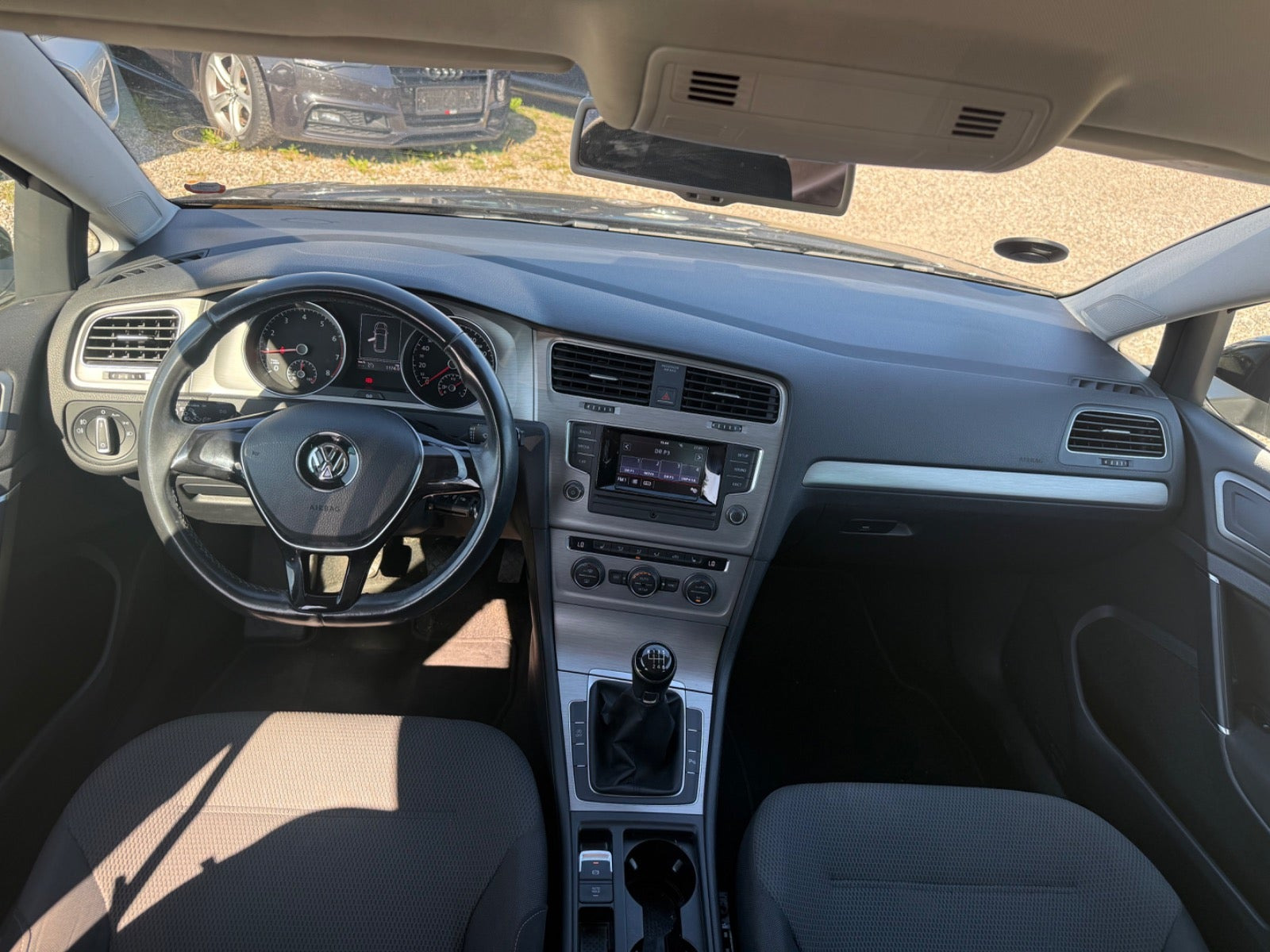 Sort VW Golf VII fra 2014