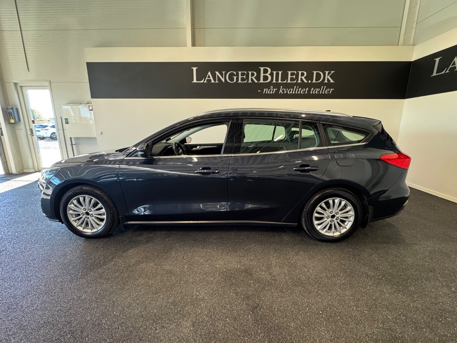 Blå Ford Focus fra 2021
