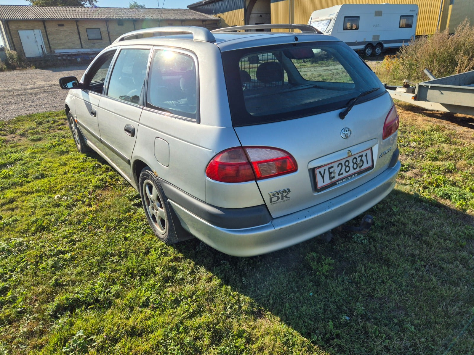 undefined Toyota Avensis fra 2002