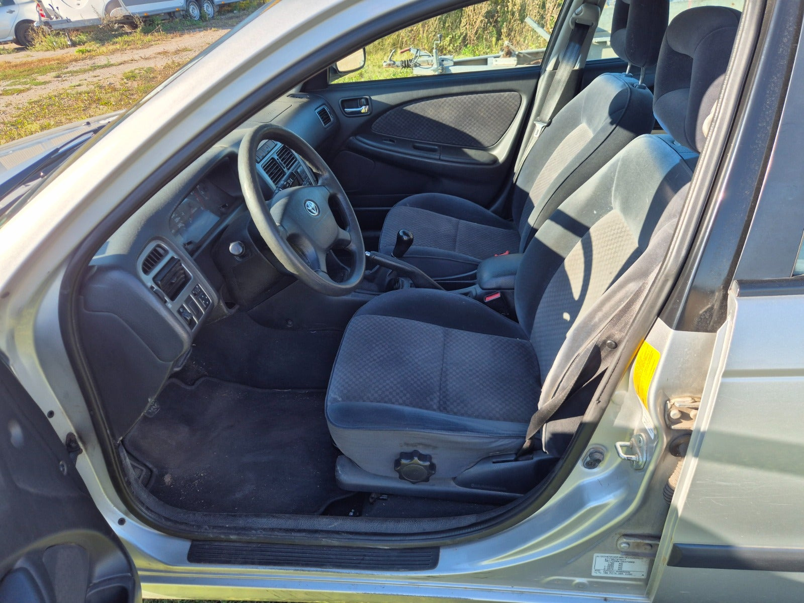 undefined Toyota Avensis fra 2002