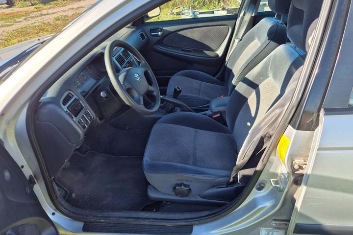 undefined Toyota Avensis fra 2002