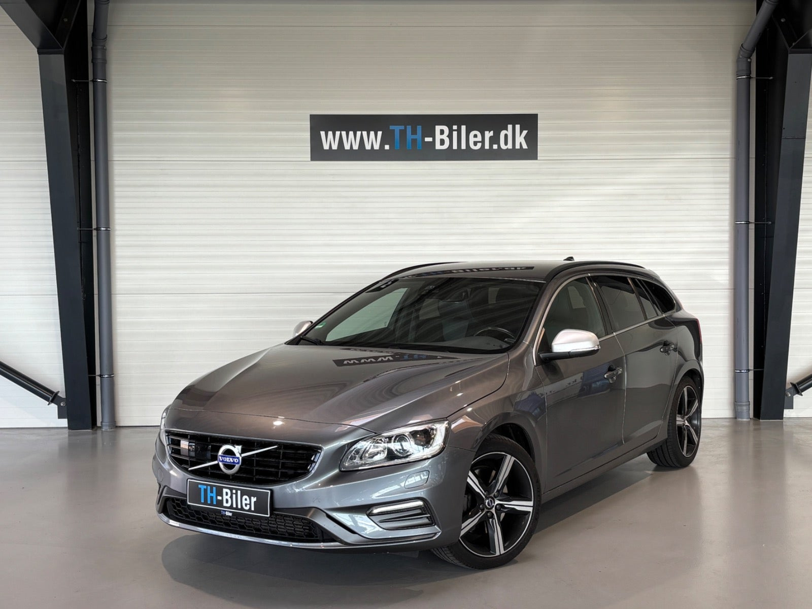 Volvo V60 2,0 D5 225 R-Design aut.