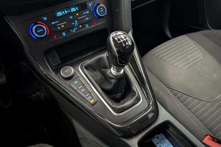 Sort Ford Focus fra 2017