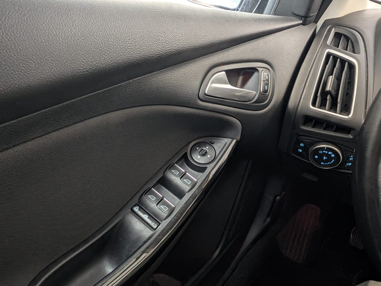 Sort Ford Focus fra 2017