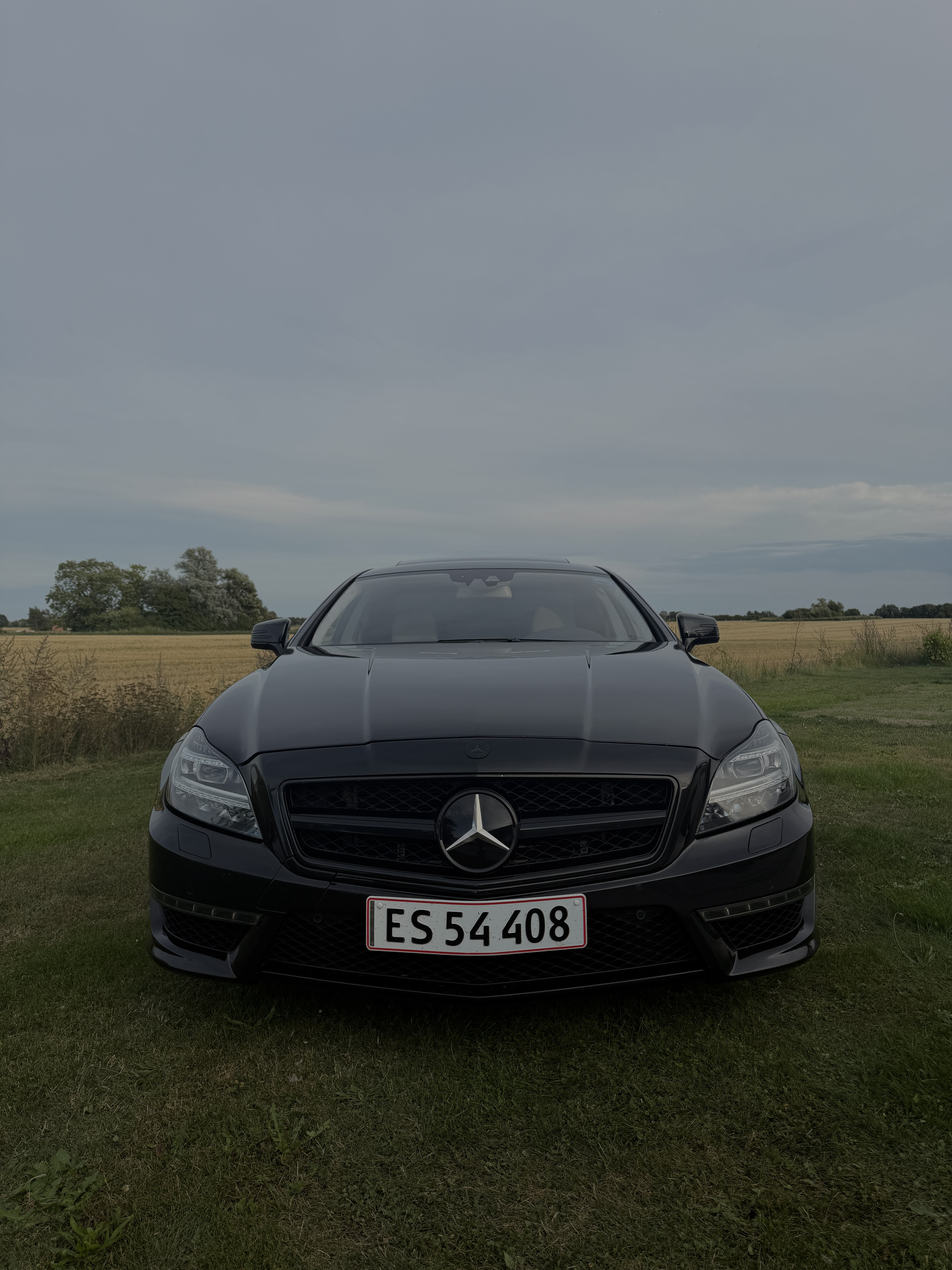 Sort Mercedes CLS500 fra 2012