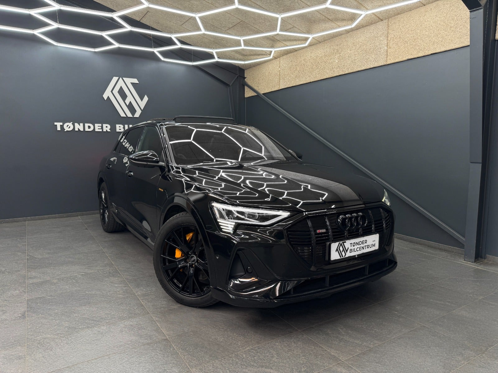 Sort Audi e-tron fra 2022