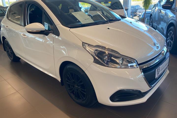 Hvid Peugeot 208 fra 2019