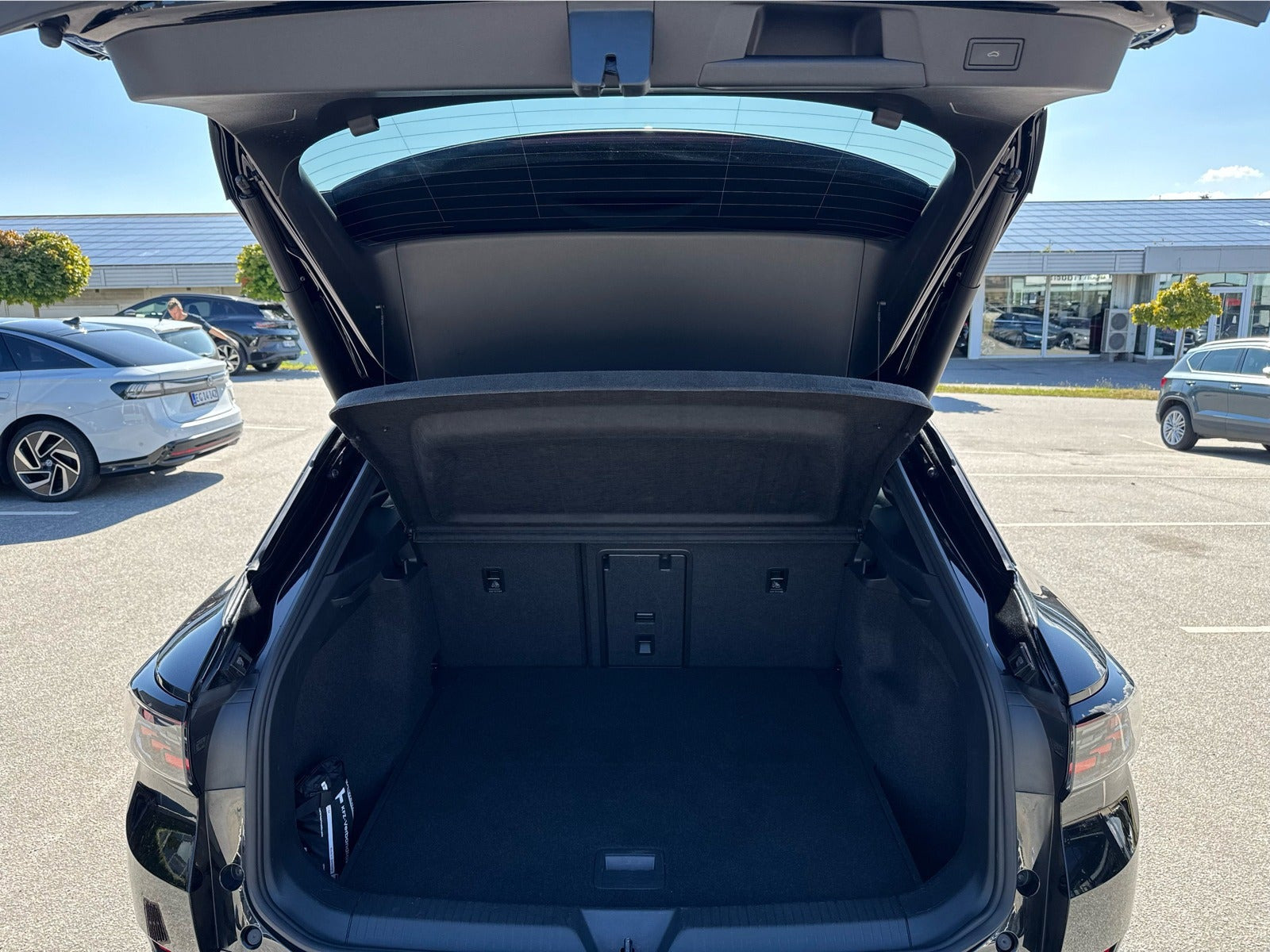 Sort VW ID.4 fra 2023
