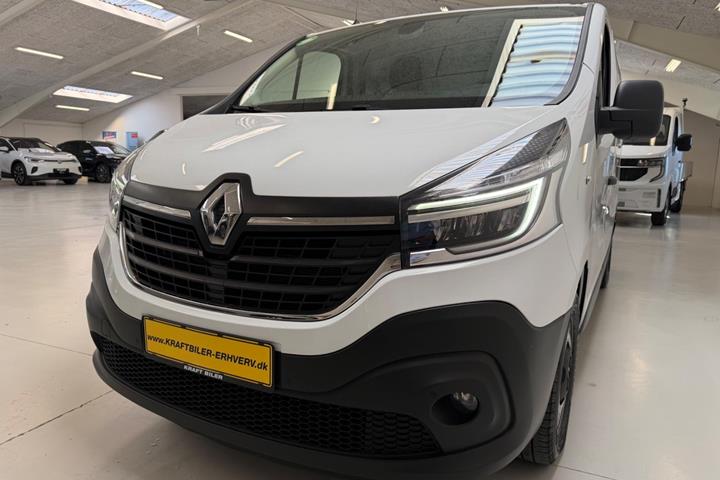 Hvid Renault Trafic T29 fra 2020