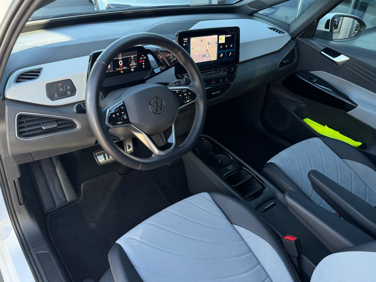 Hvid VW ID.3 fra 2023