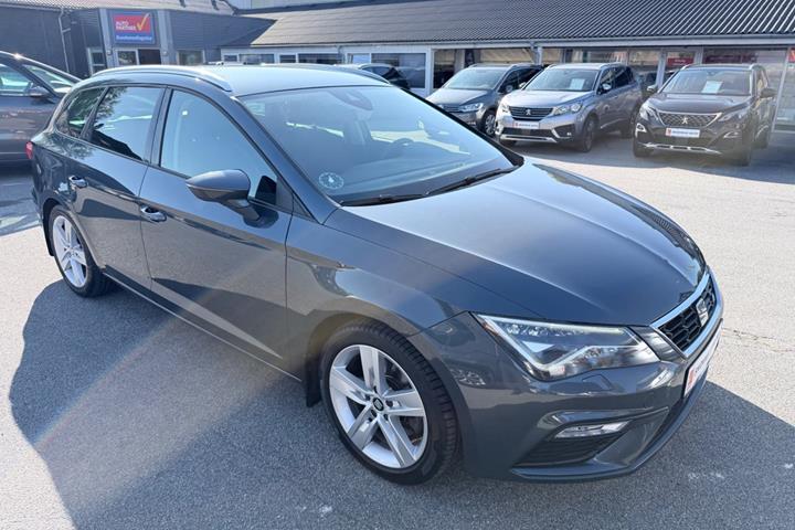 Grå Seat Leon fra 2019