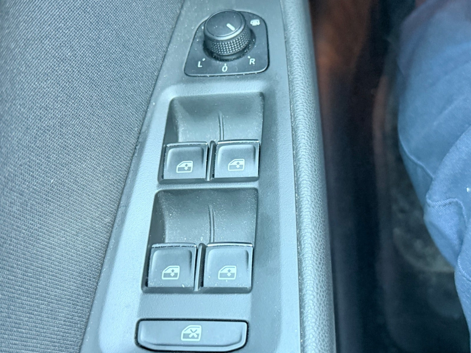 Grå Seat Leon fra 2019
