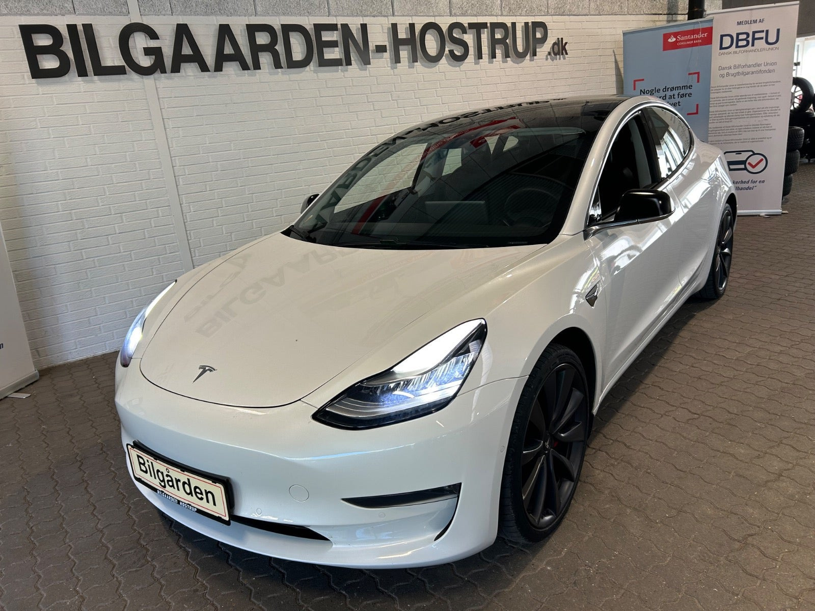Tesla Model 3 Performance AWD