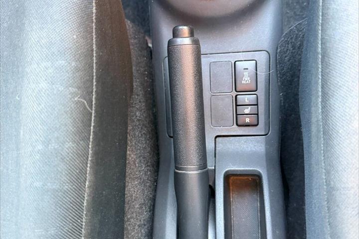 Sort Toyota Yaris fra 2008