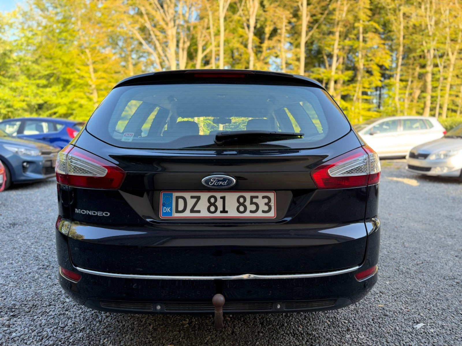 Sort Ford Mondeo fra 2013