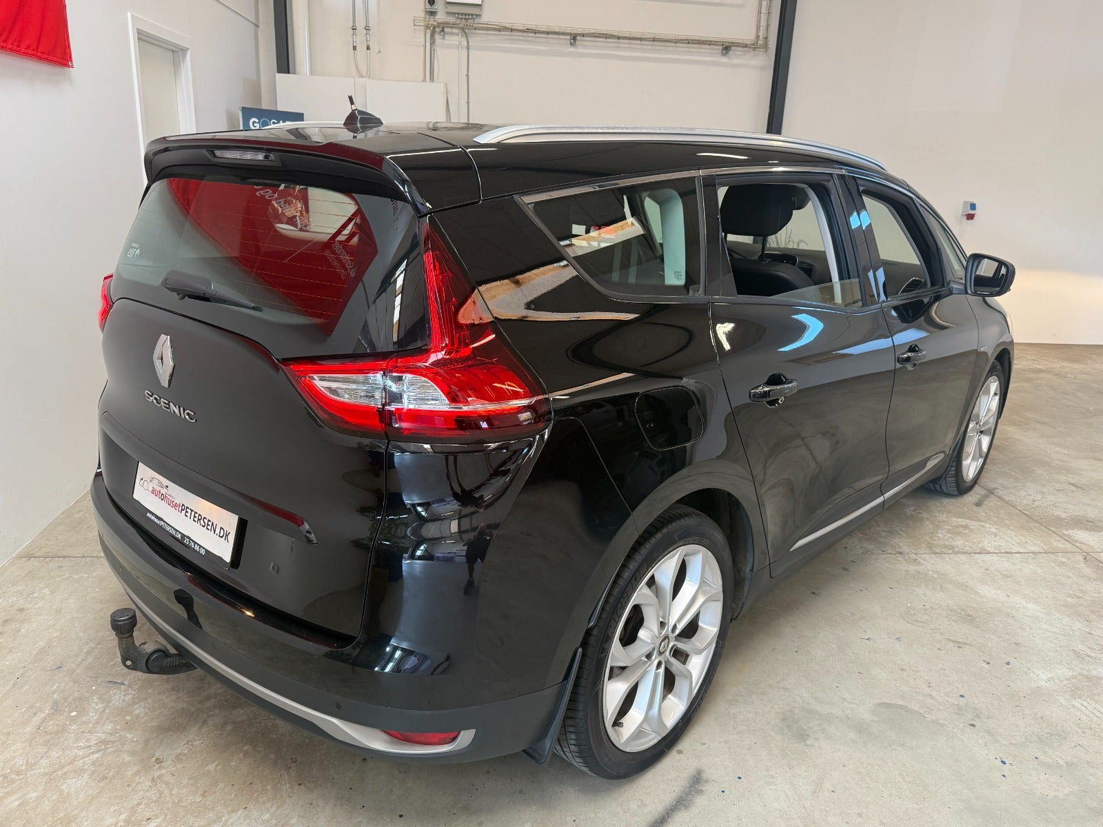 Sort Renault Grand Scenic IV fra 2018