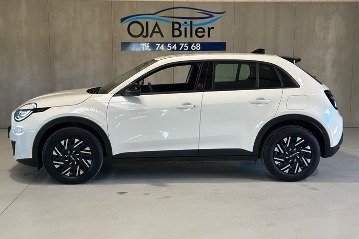 Hvid Fiat 600e fra 2024