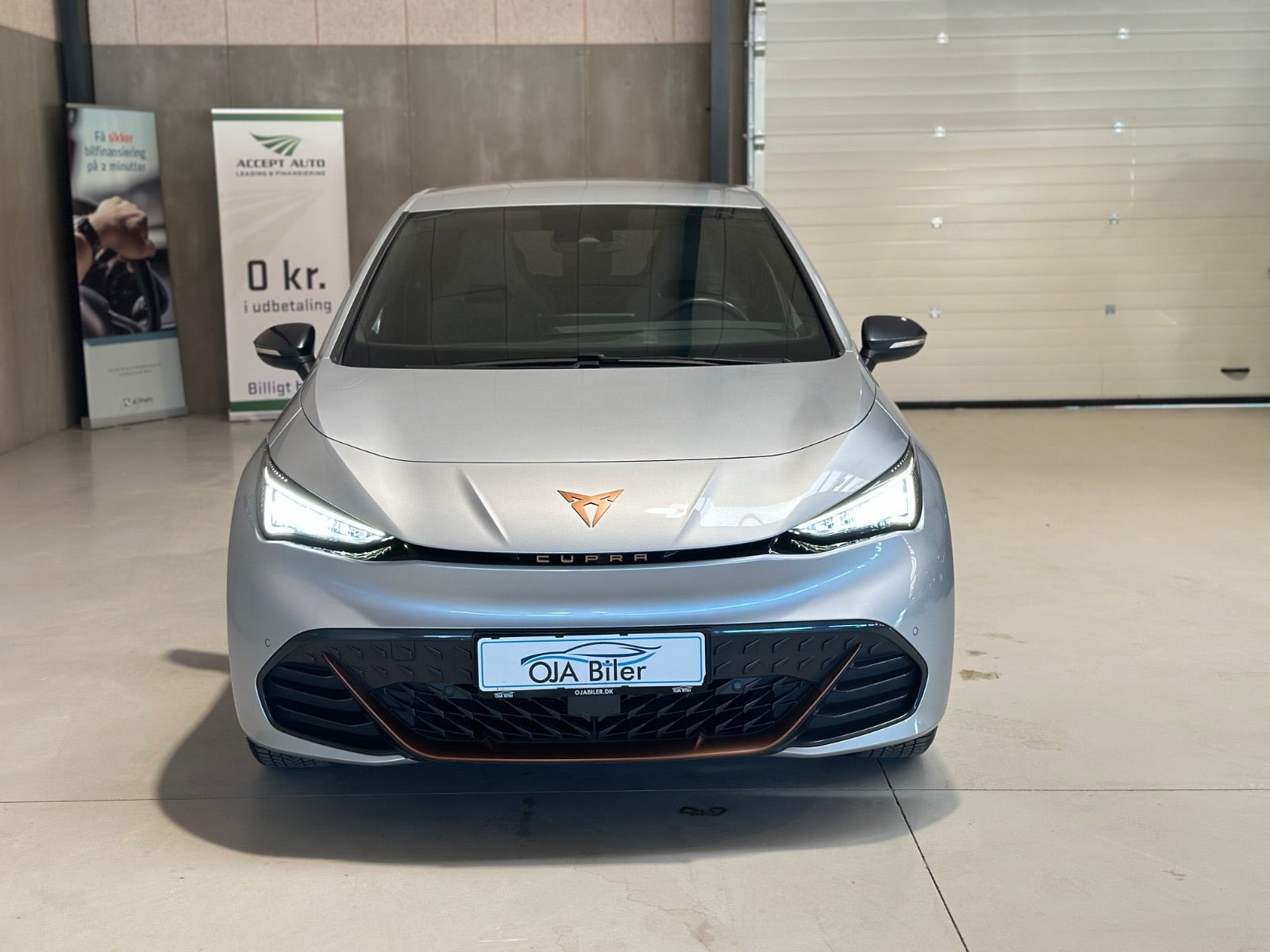 Sølv Cupra Born fra 2022