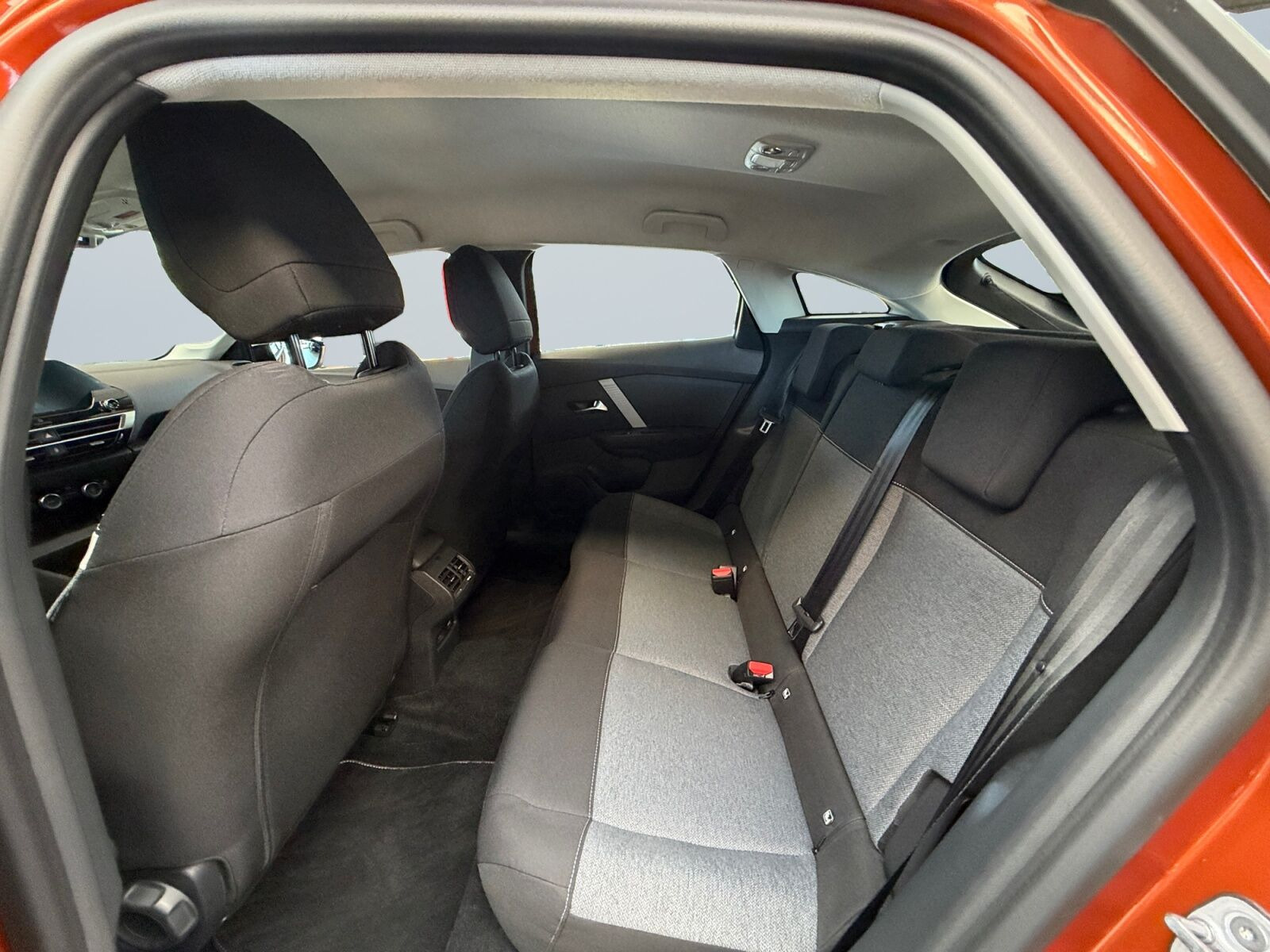 Orange Citroën ë-C4 fra 2022