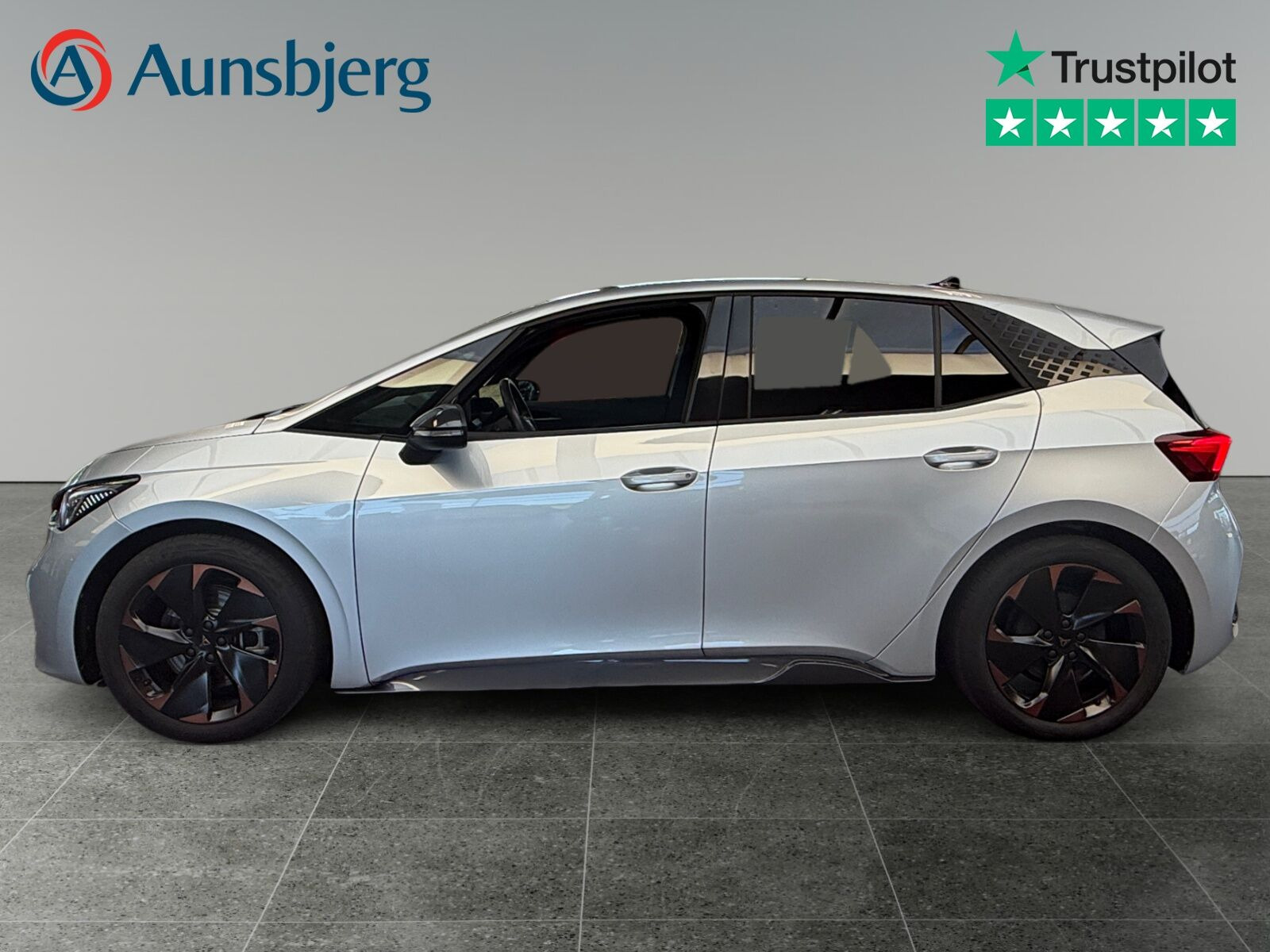 Sølv Cupra Born fra 2023
