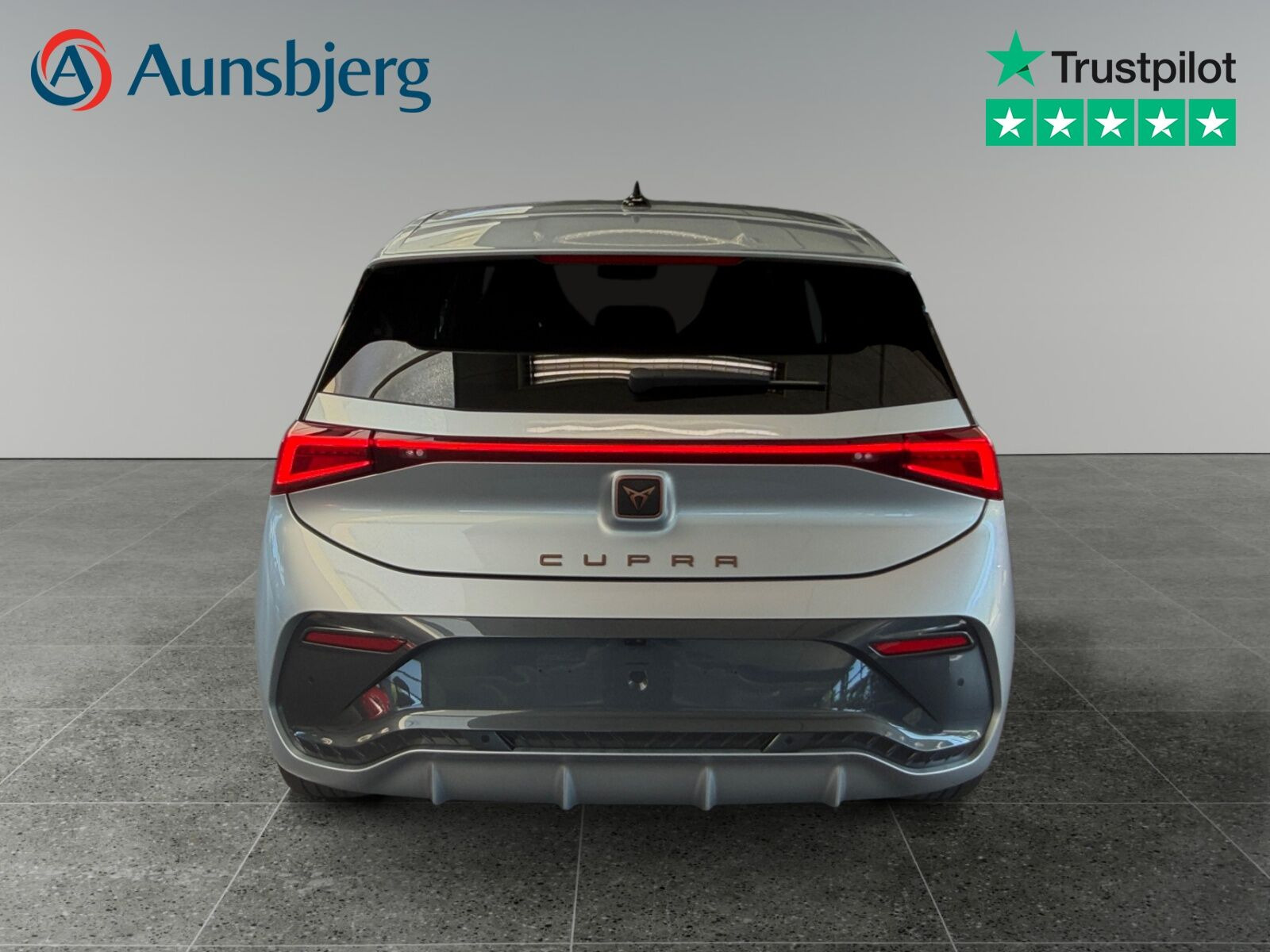 Sølv Cupra Born fra 2023