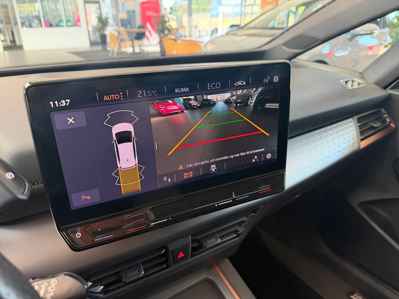 Sølv Cupra Born fra 2023