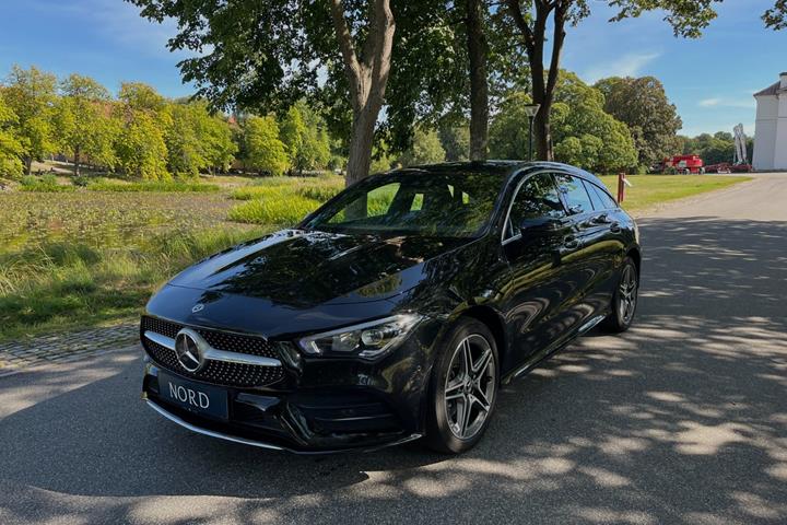 Grøn Mercedes CLA250 e fra 2023