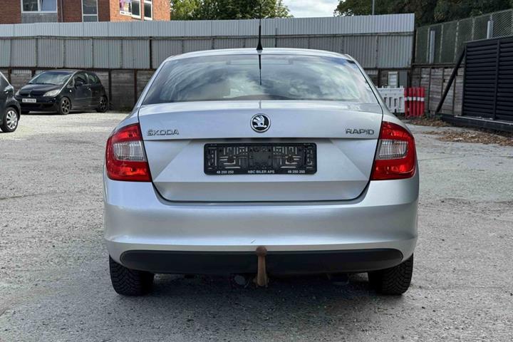 undefined Skoda Rapid fra 2013