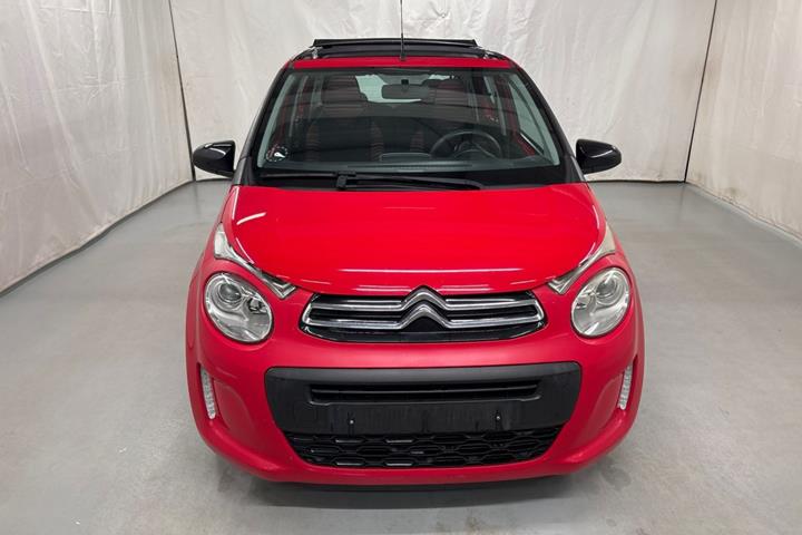 Rød Citroën C1 fra 2016