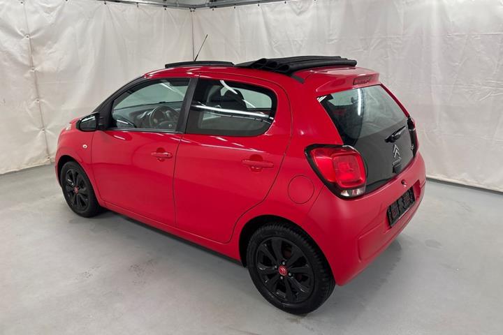 Rød Citroën C1 fra 2016