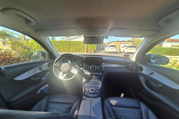 undefined Mercedes C300 de fra 2020