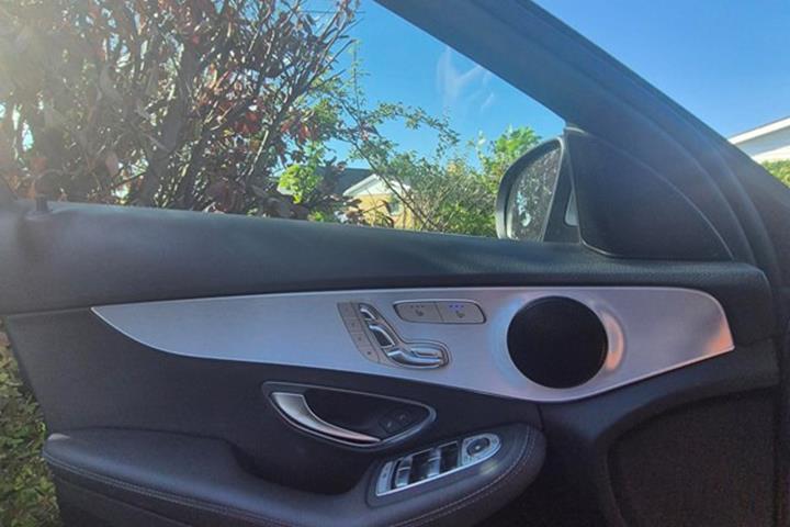 undefined Mercedes C300 de fra 2020