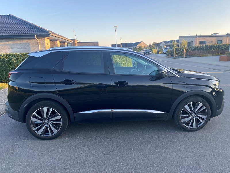 undefined Peugeot 3008 fra 2018