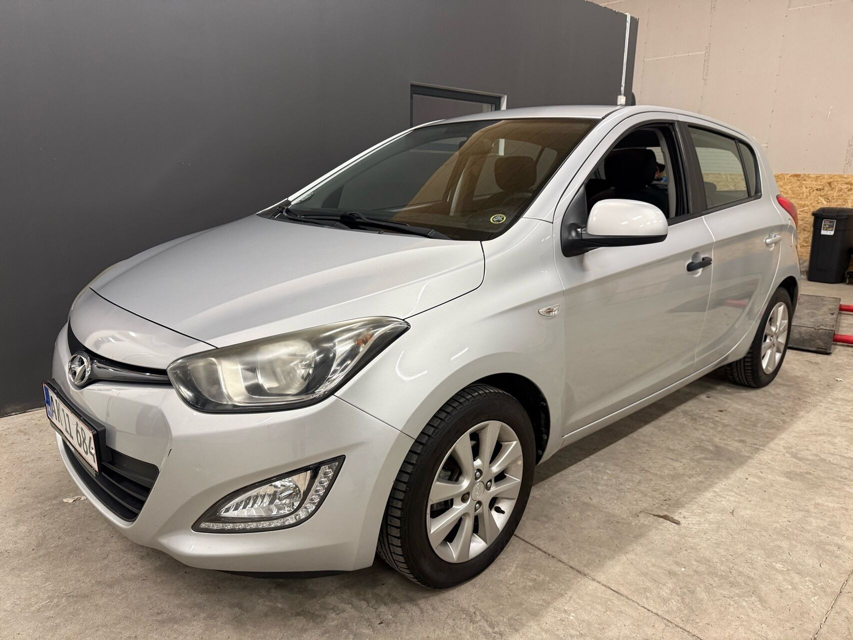 Hyundai i20 1,2 Classic XTR 85HK 5d