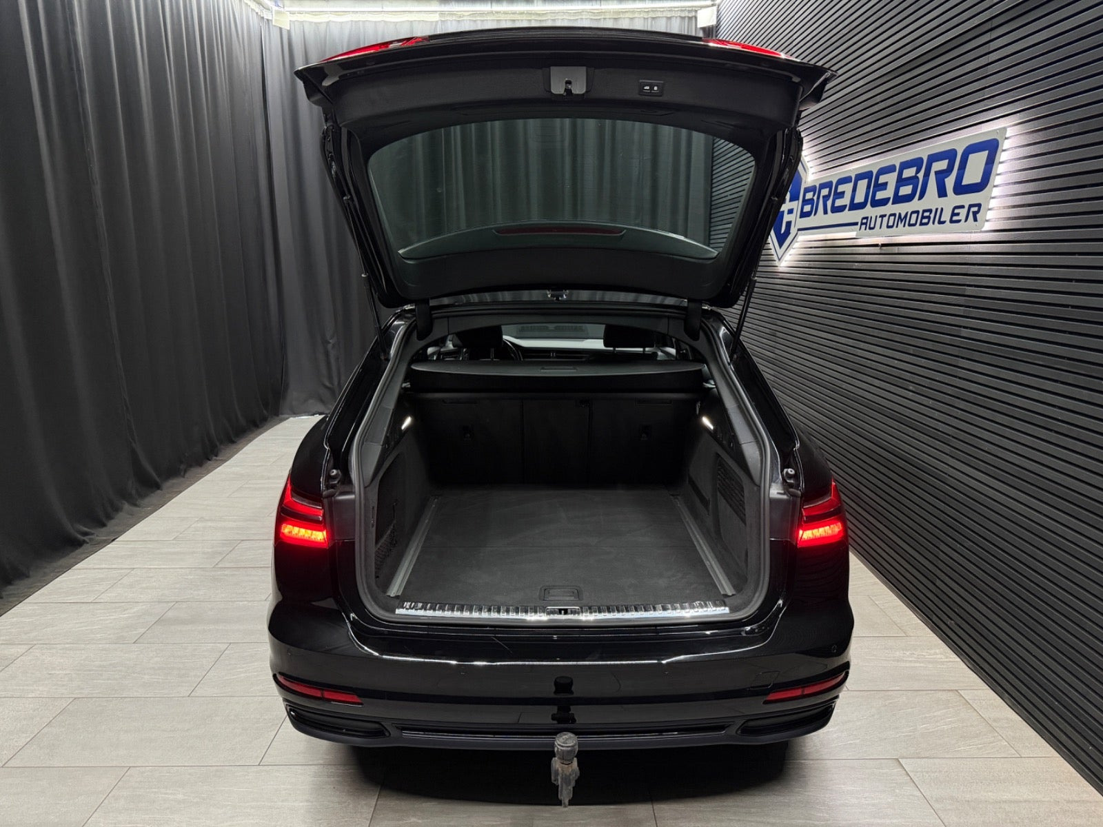 Sort Audi A6 fra 2019
