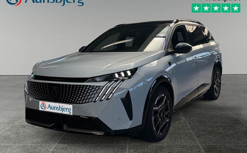 Peugeot e-5008 77 GT 7prs