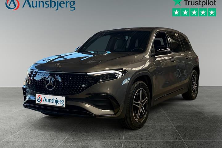Grå Mercedes EQB250+ fra 2025 set udefra