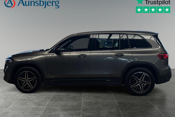 Grå Mercedes EQB250+ fra 2025