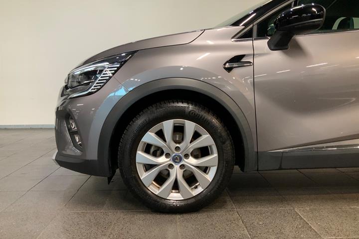 Grå Renault Captur fra 2020