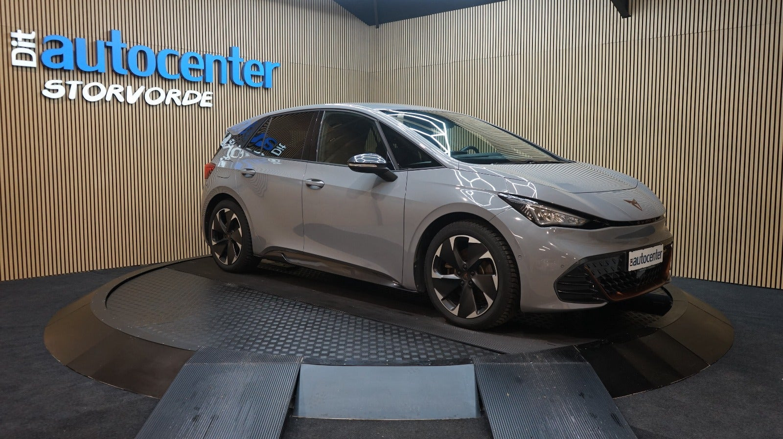 Cupra Born 77 e-Boost